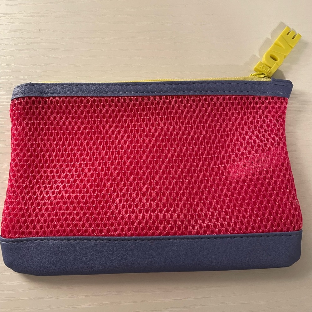 Love Ipsy makeup bag